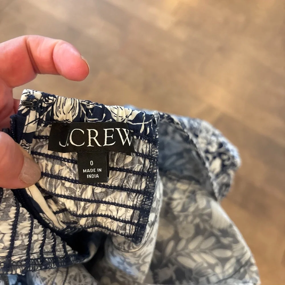 J Crew Top Womens 0 Puff Sleeve Navy White Toile Poplin Mermaid Floral